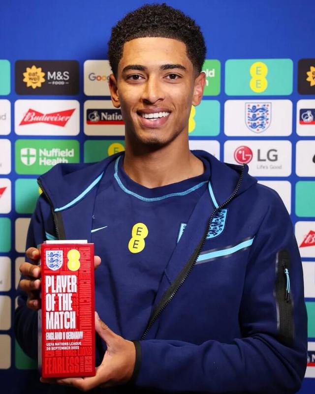 特的进攻爆 特的进攻爆