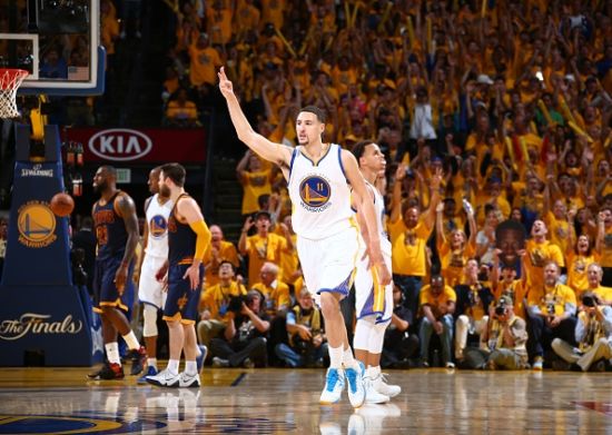 相关性抬升 相关性抬升