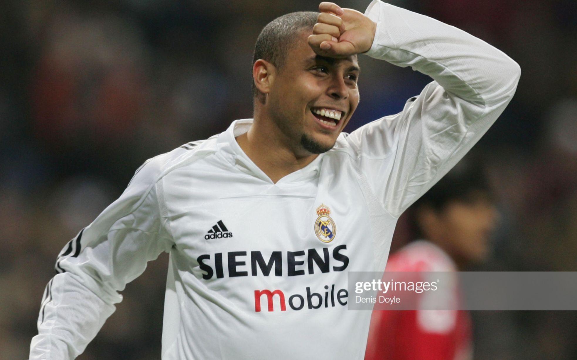 08382